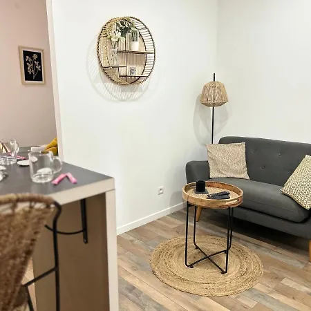 Apartment Studio Charmeur Au Coeur De *